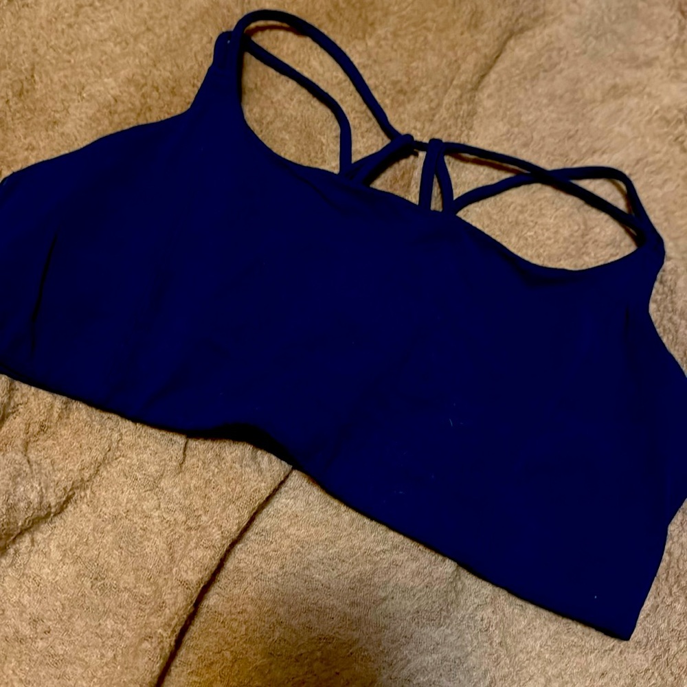Athleta sports bra crop top size medium navy